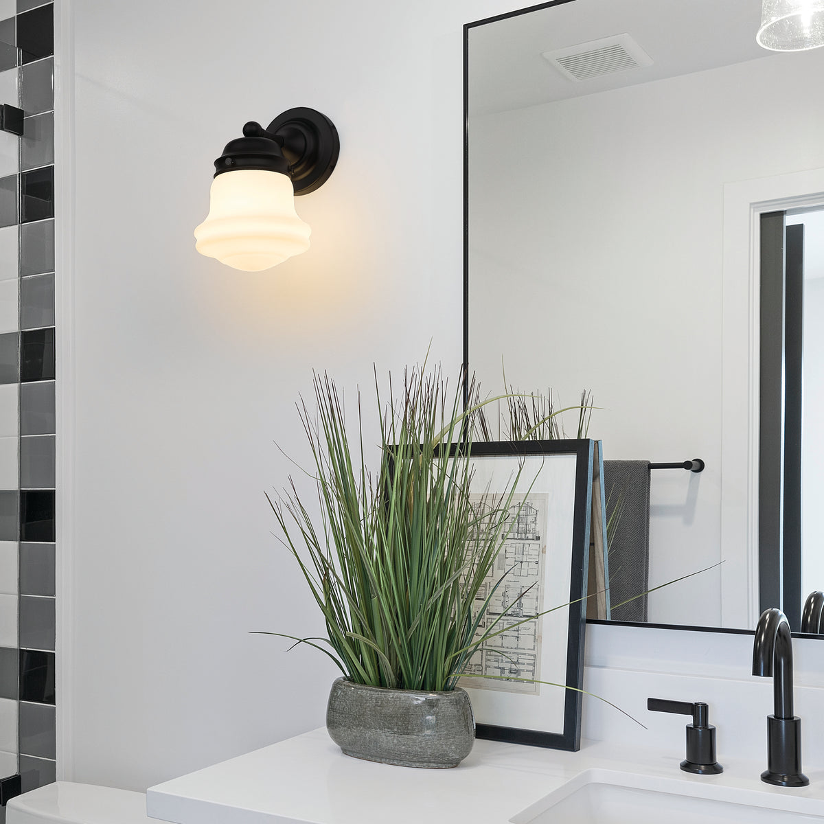 Vaughn 1 Light Wall Sconce