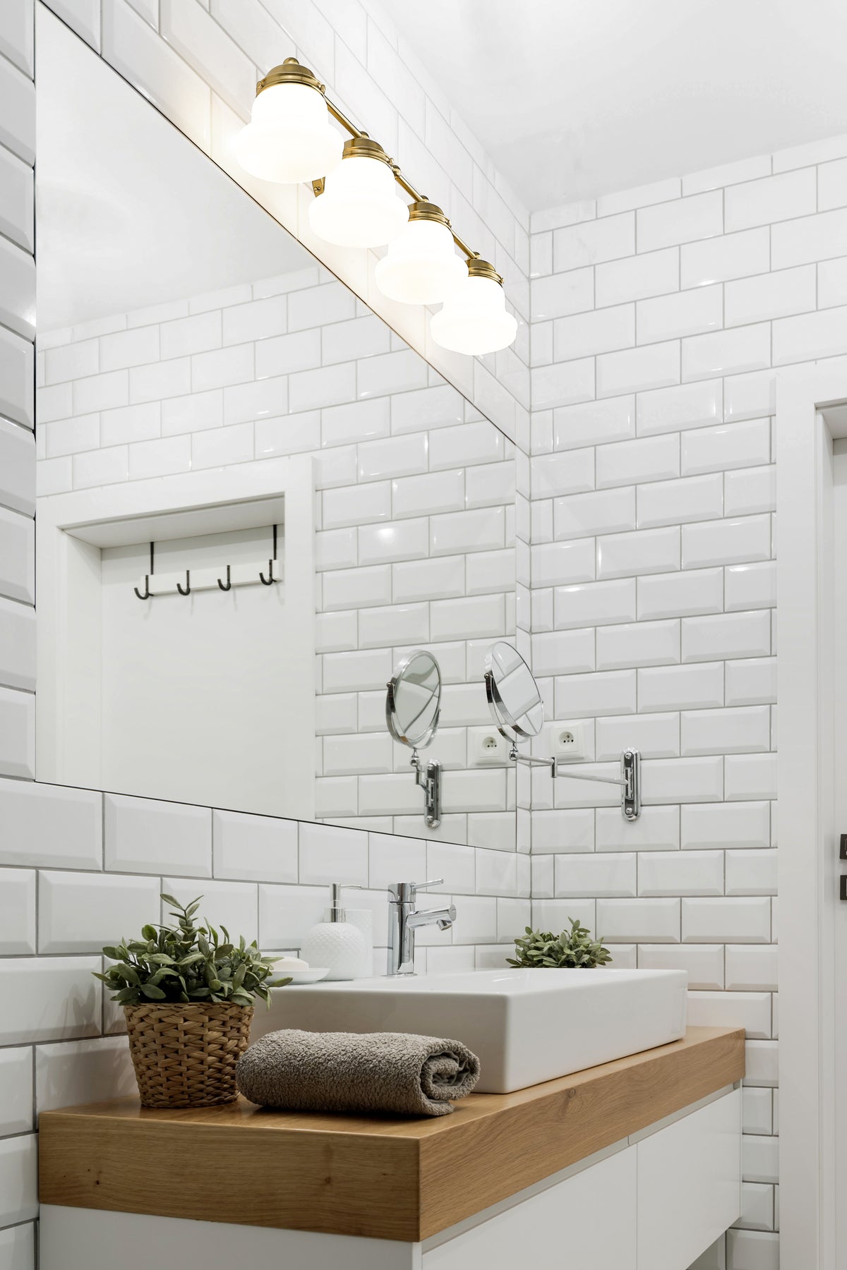 Vaughn 4 Light Vanity
