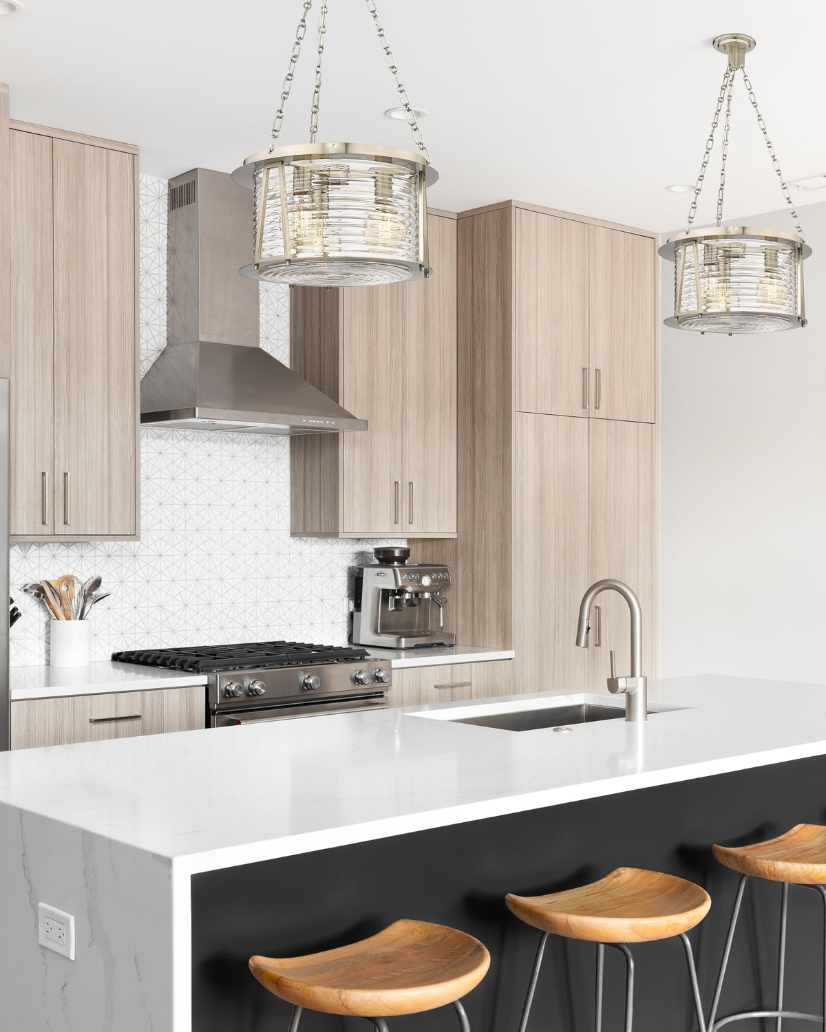 Cape Harbor 3 Light Pendant