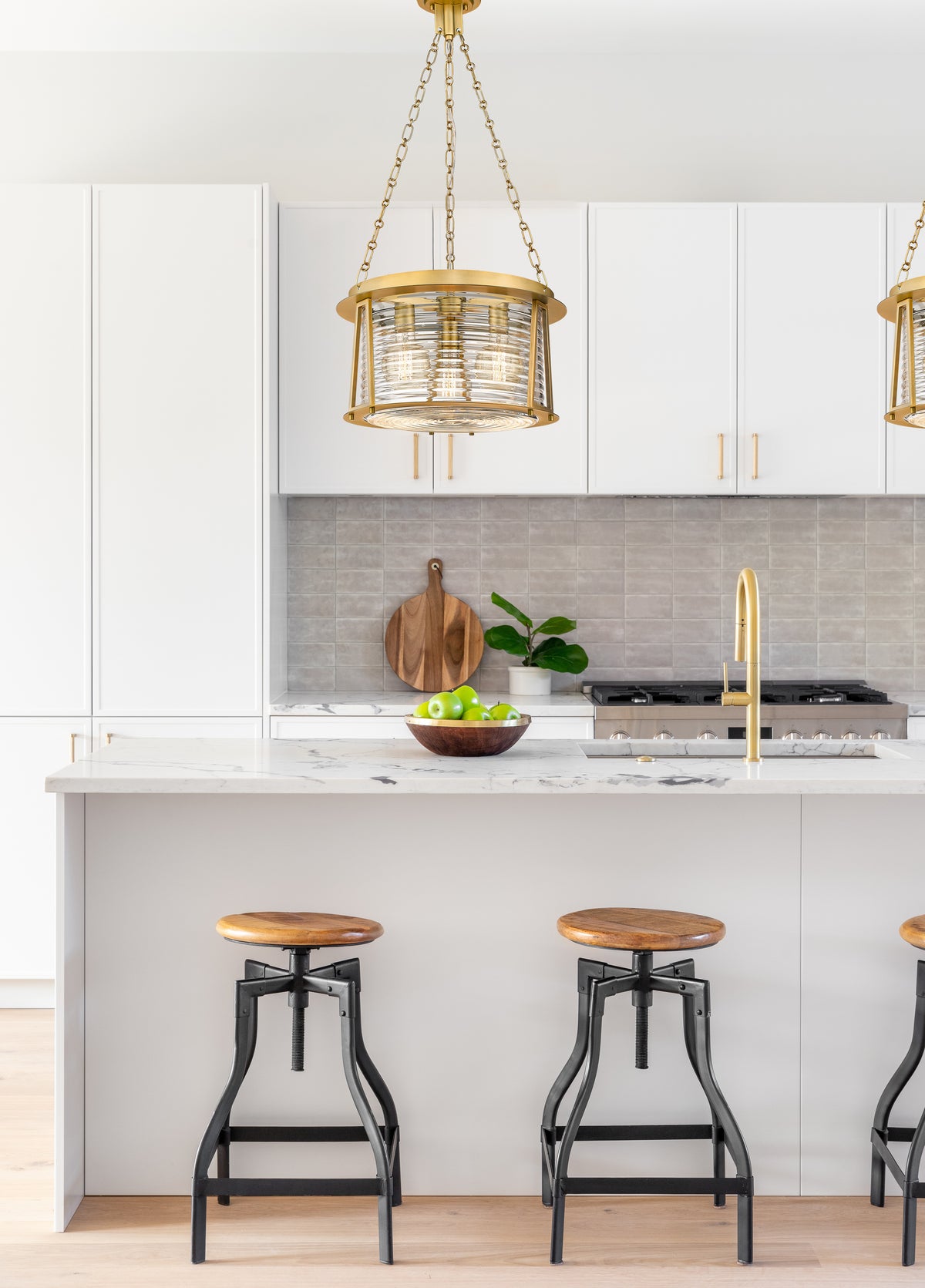 Cape Harbor 3 Light Pendant