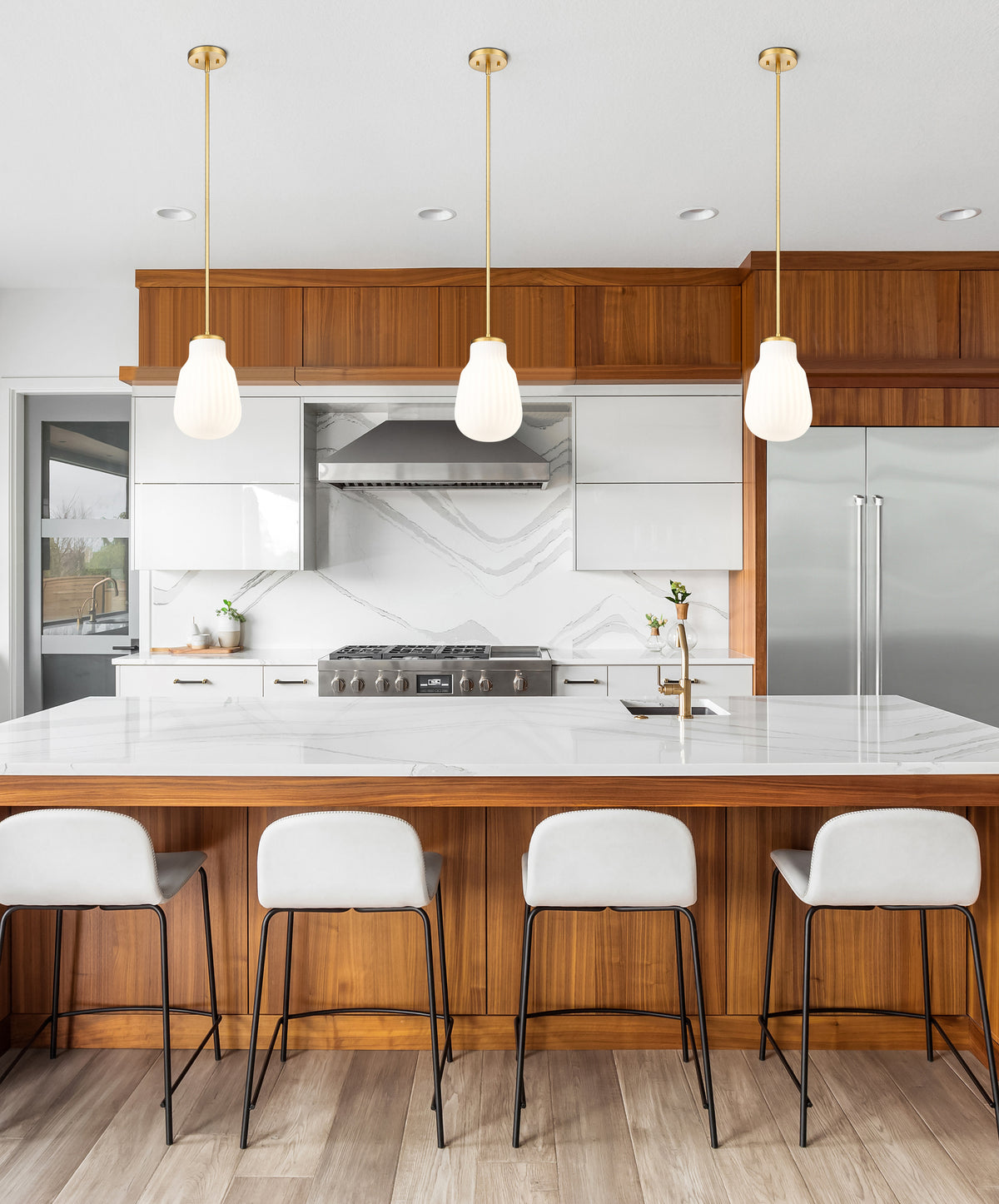 Newbury 1 Light Pendant
