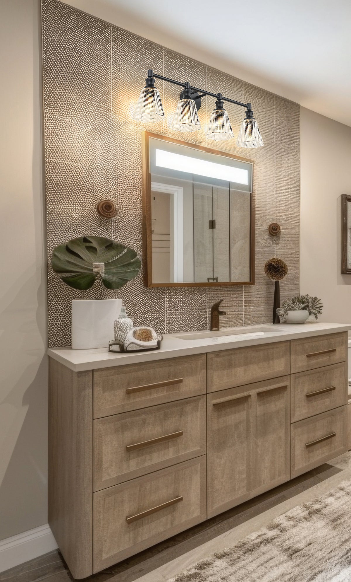 Auden 4 Light Vanity 4 x 100W - Medium