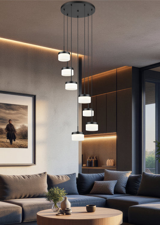 Renaud 7 Light Chandelier