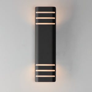 Lightray Medium LED Outdoor Wall Lamp