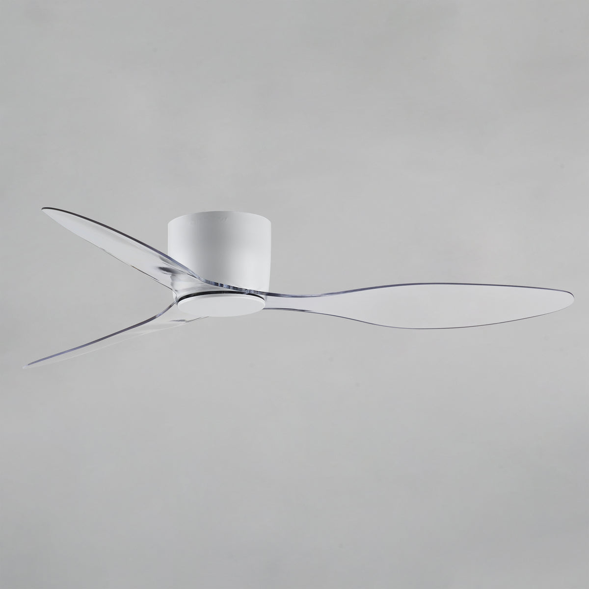 Aeris 52" 3-Blade Hugger Fan
