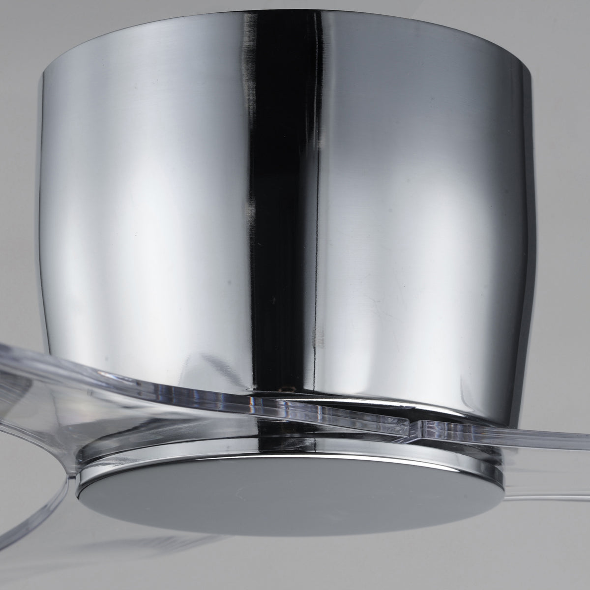 Aeris 52" 3-Blade Hugger Fan