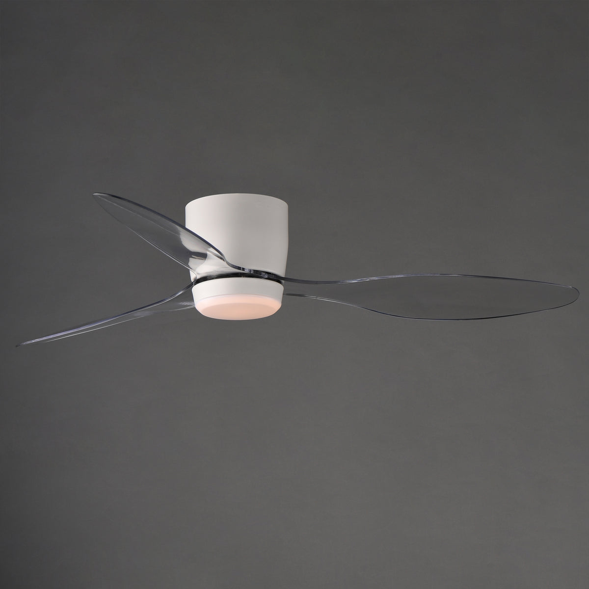 Aeris 52" 3-Blade Hugger Fan w LED