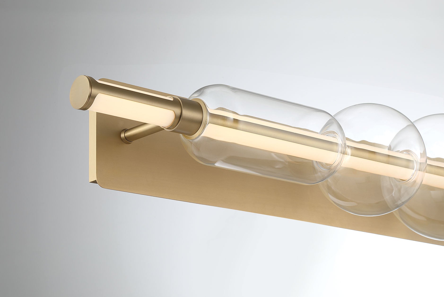 Lucent 40" Integrated LED Vanity