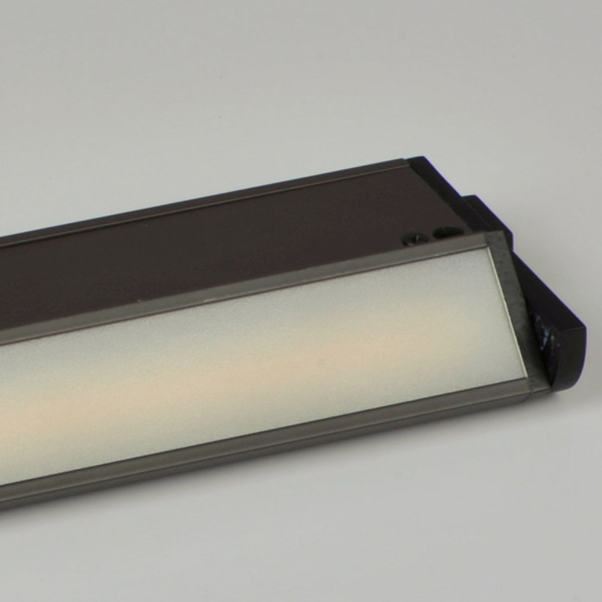 CounterMax 5K 6" 2700-5000K LED Under Cabinet