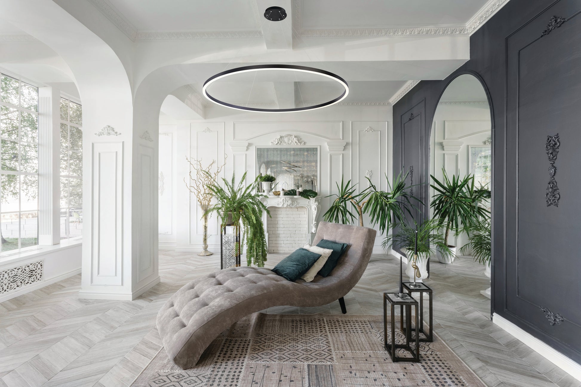 Spunto 61" Integrated LED Grand Chandelier