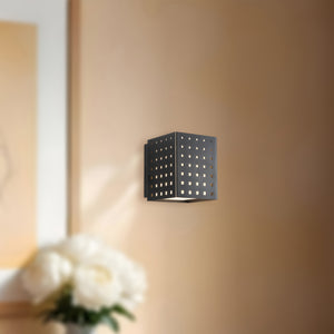 Astoria Wall Sconce