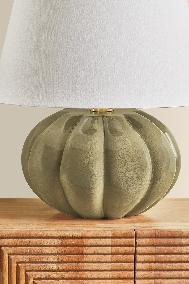 Beata Table Lamp