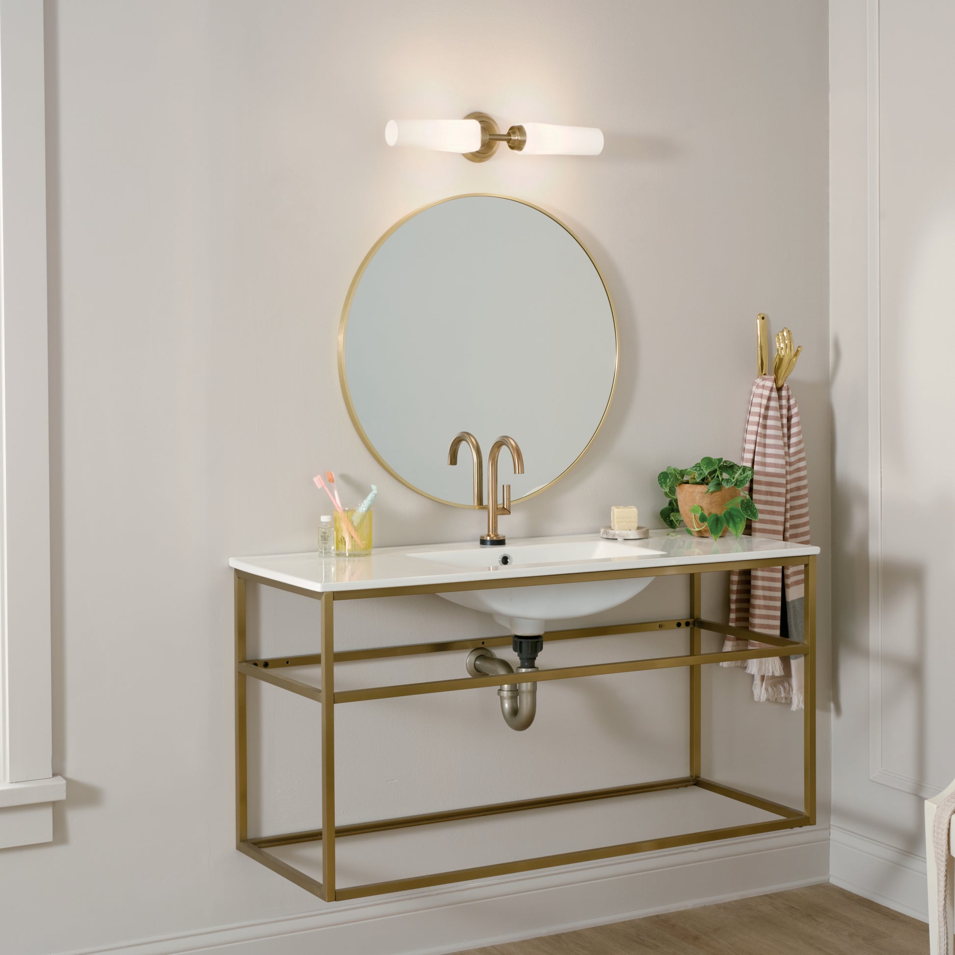 Truby Wall Sconce 2Lt