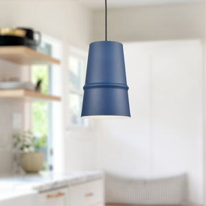 Castor Pendant