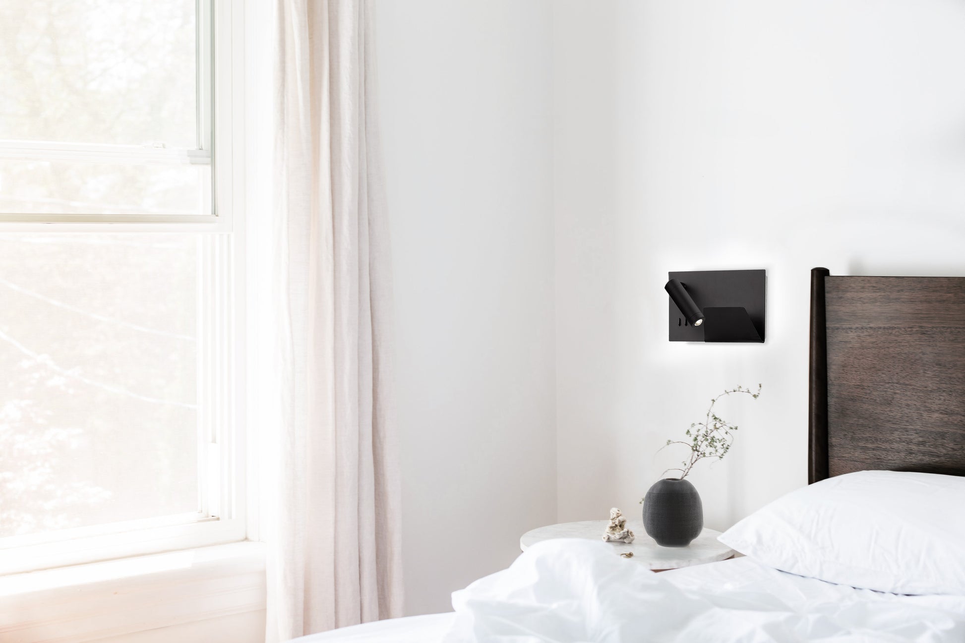 Dorchester 11-in Wall Sconce