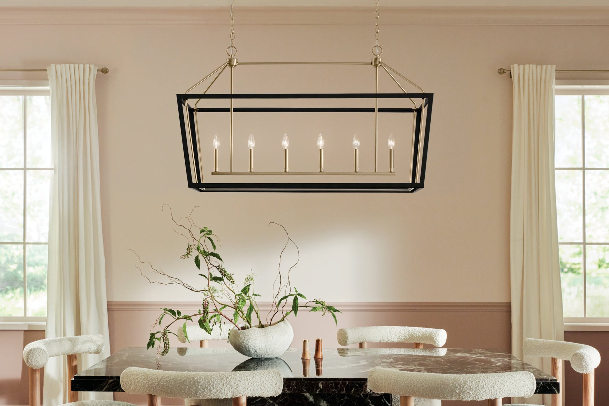 Delvin Chandelier