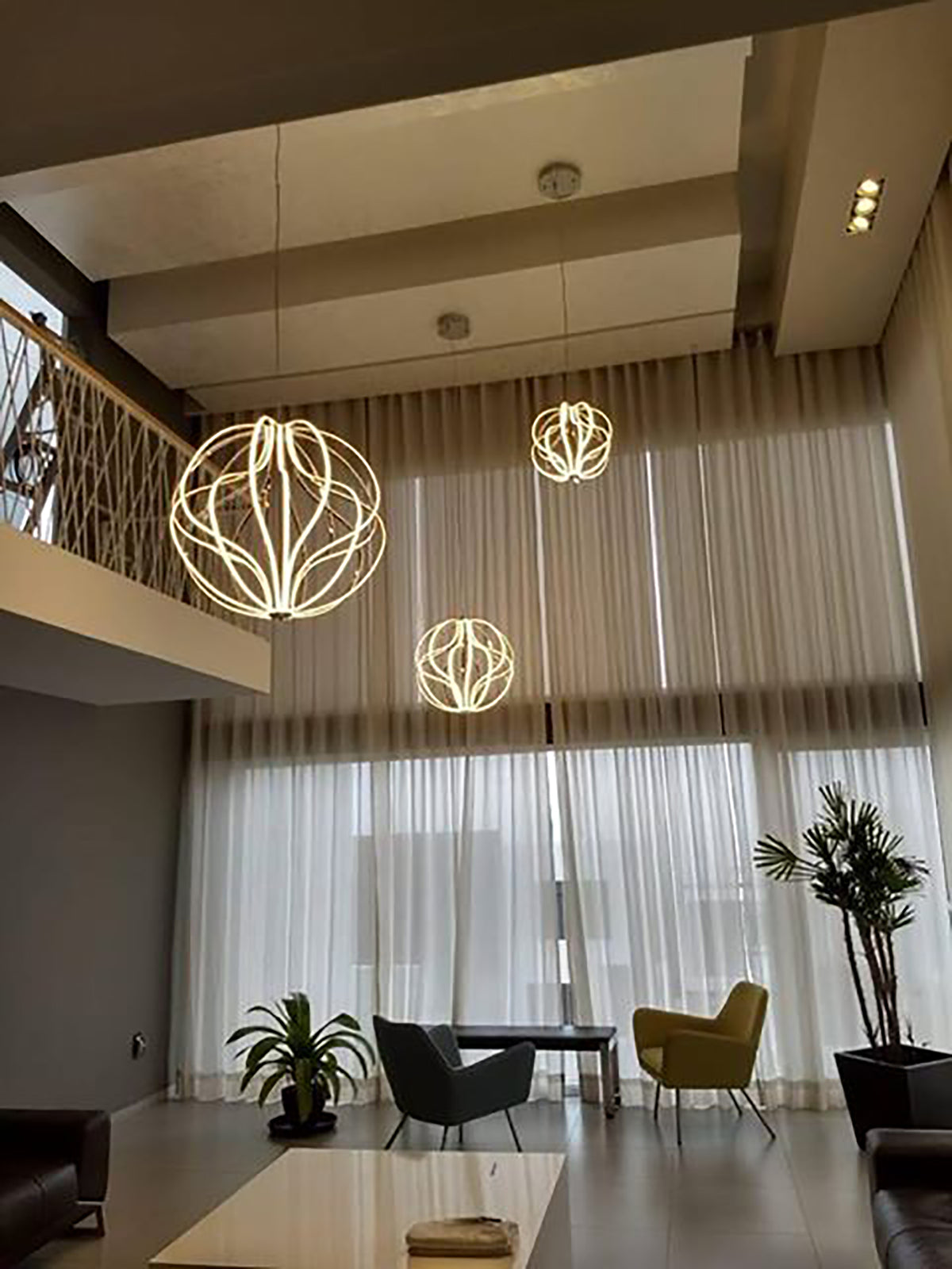 Aura 12" LED Pendant
