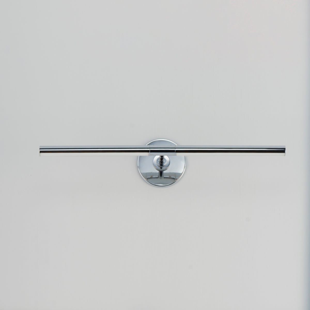 Dorian  24" Picture Light