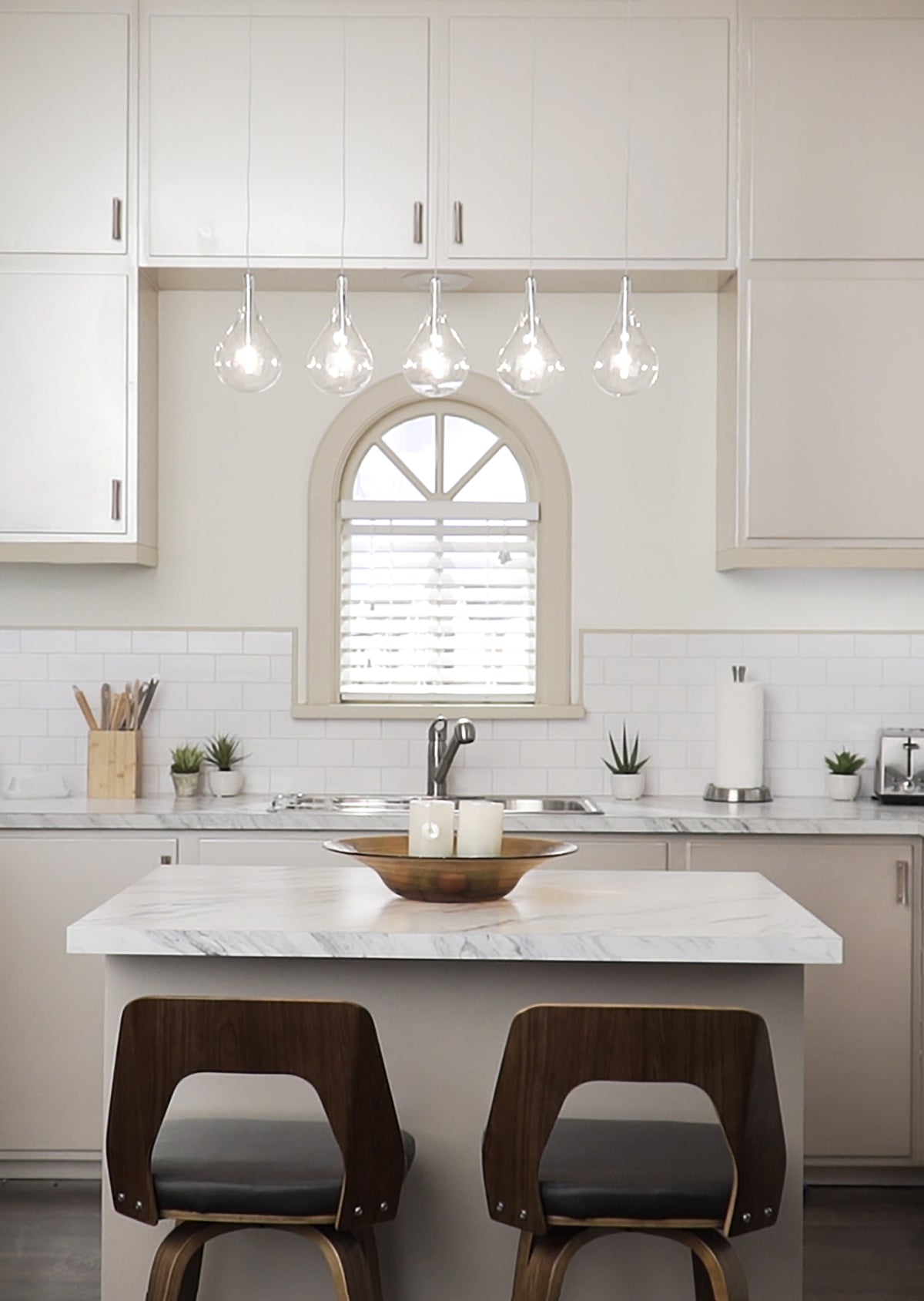 Larmes 5-Light Pendant