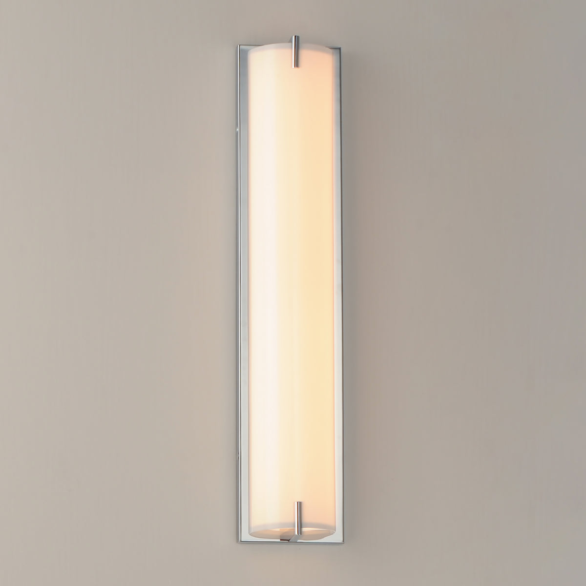 Alto 24" LED Bath Sconce - 5CCT