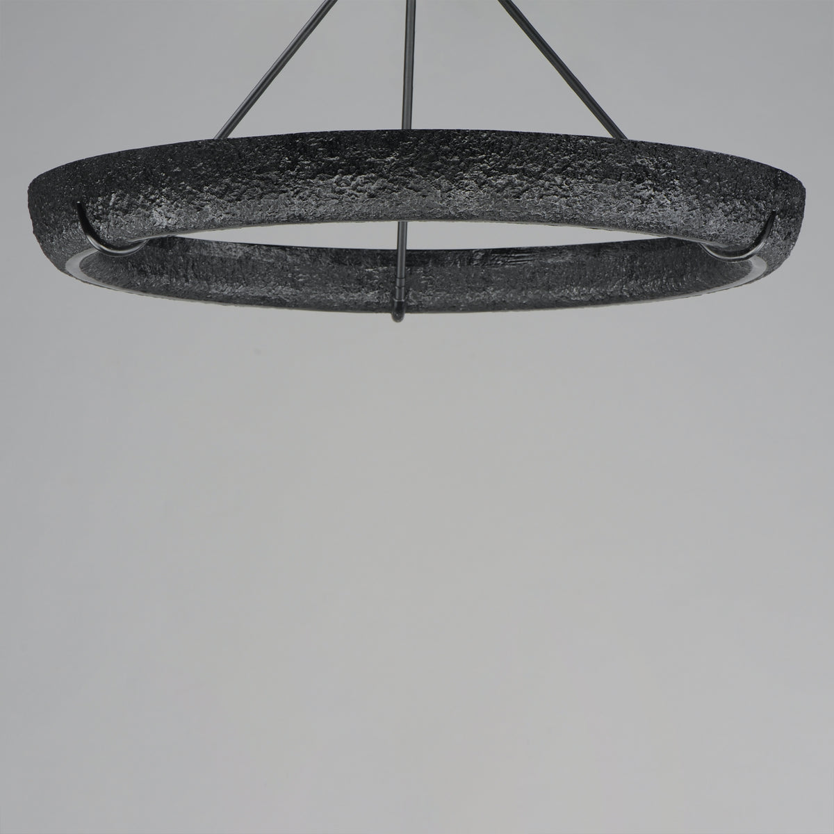 Geist 36" LED Pendant
