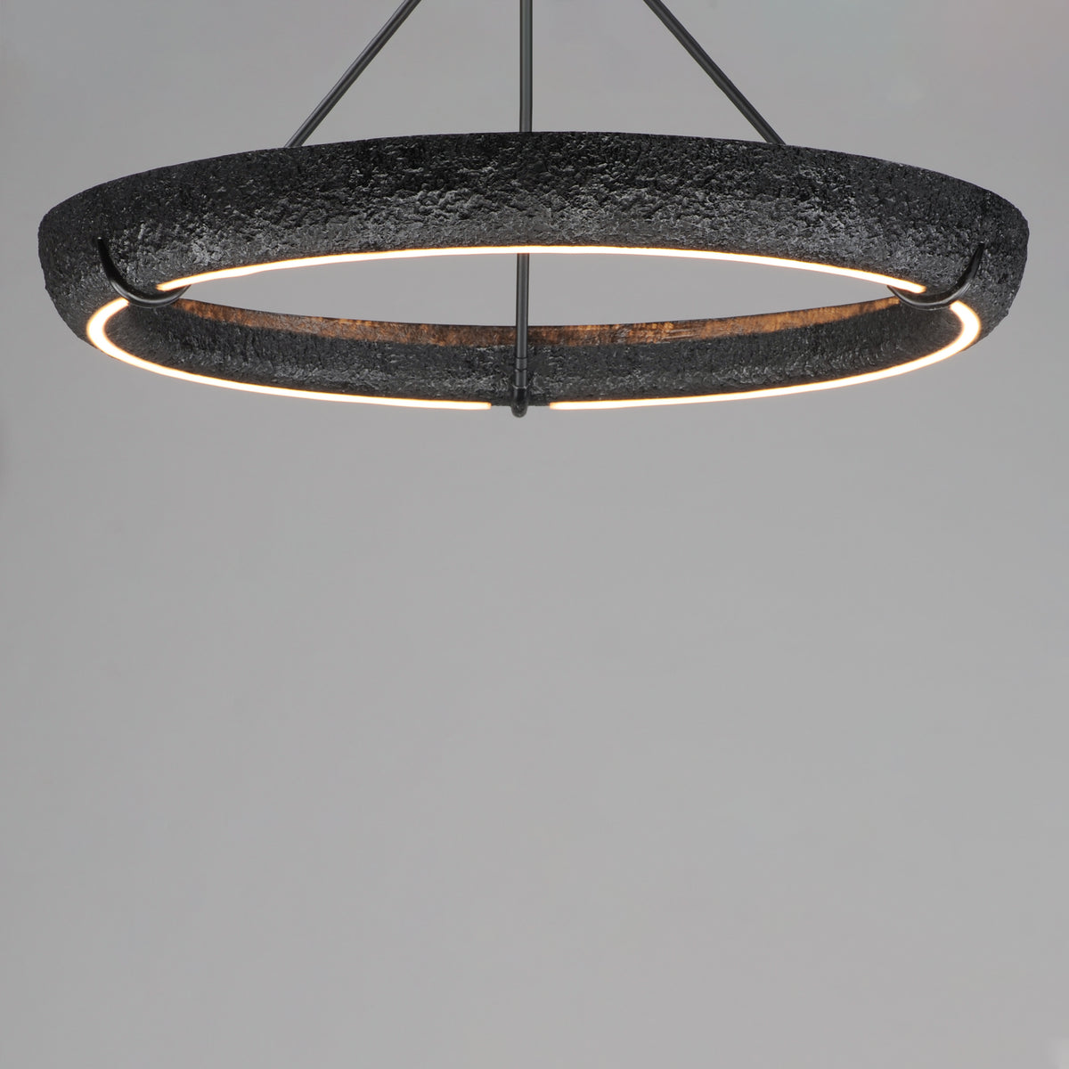 Geist 36" LED Pendant