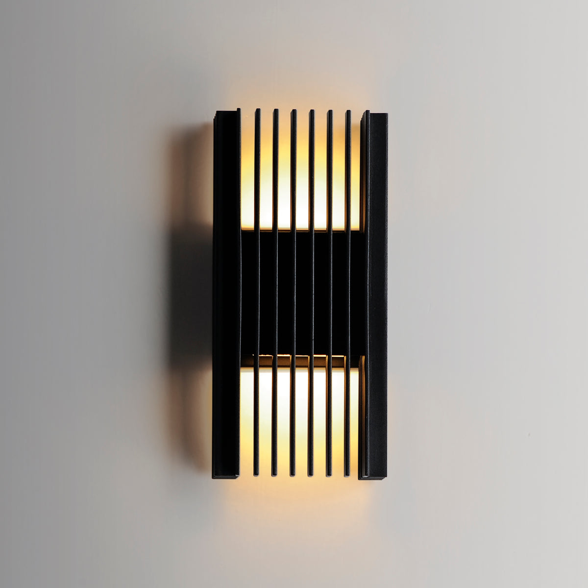 Rampart Medium LED Outdoor Wall Sconce