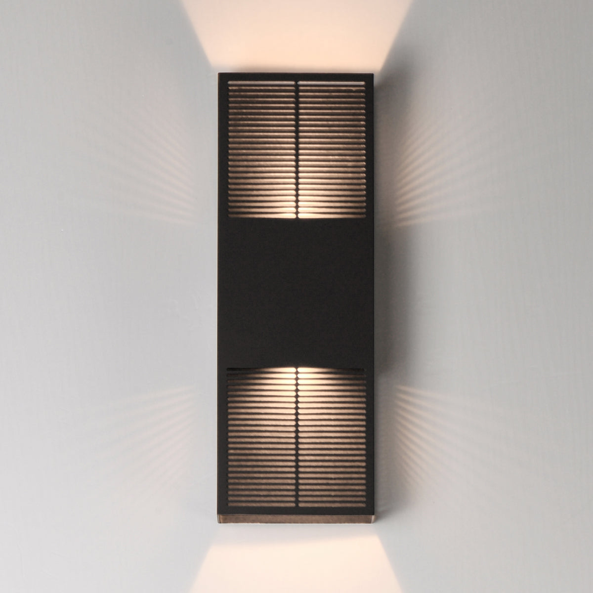Grate 18" LED Outdoor Wall Sconce