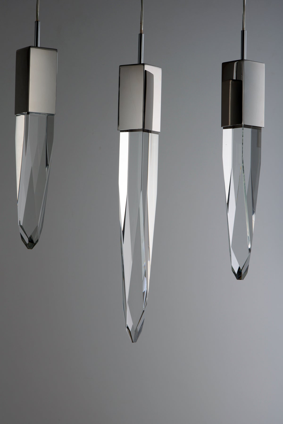Quartz 3-Light LED Pendant