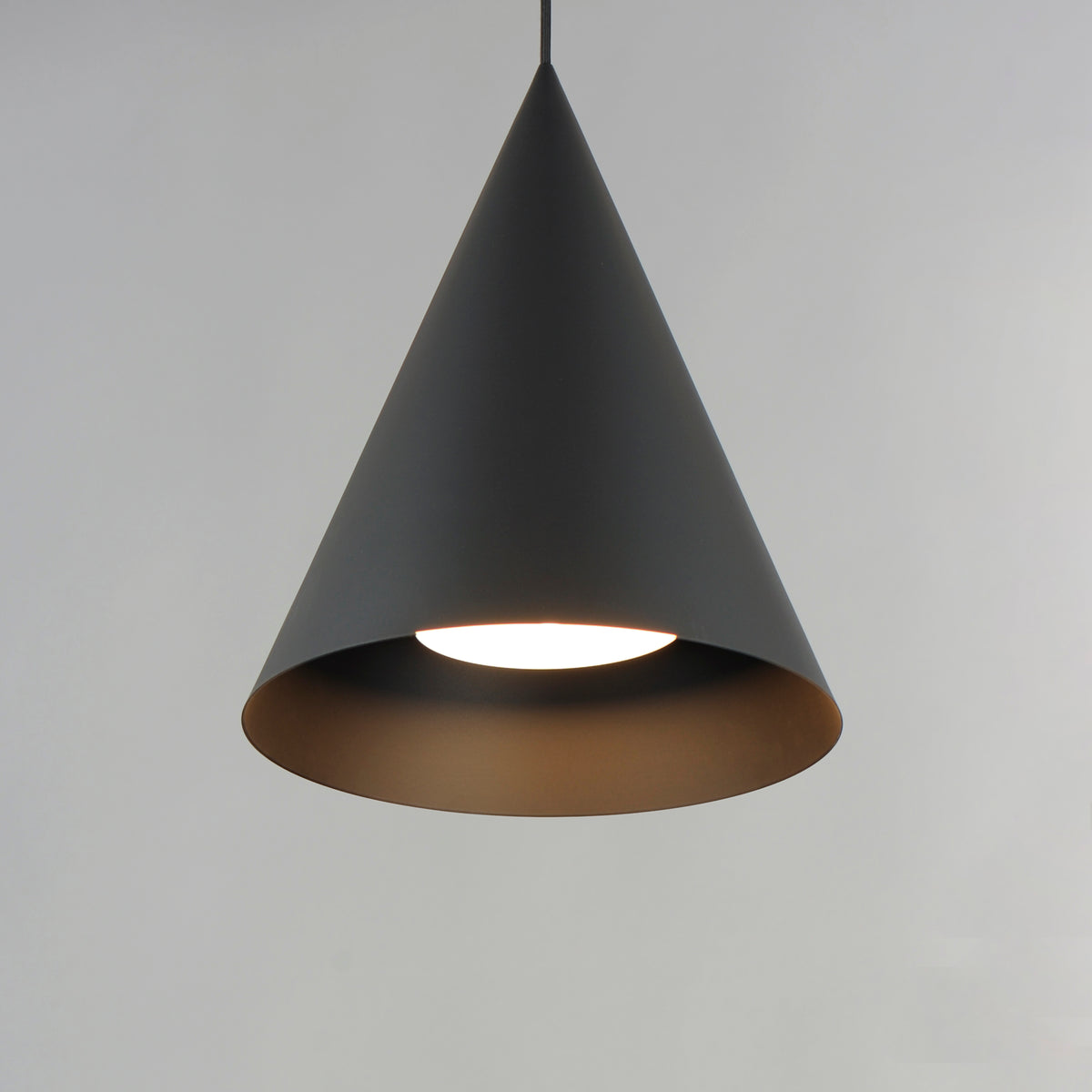 Pitch 14" LED Pendant
