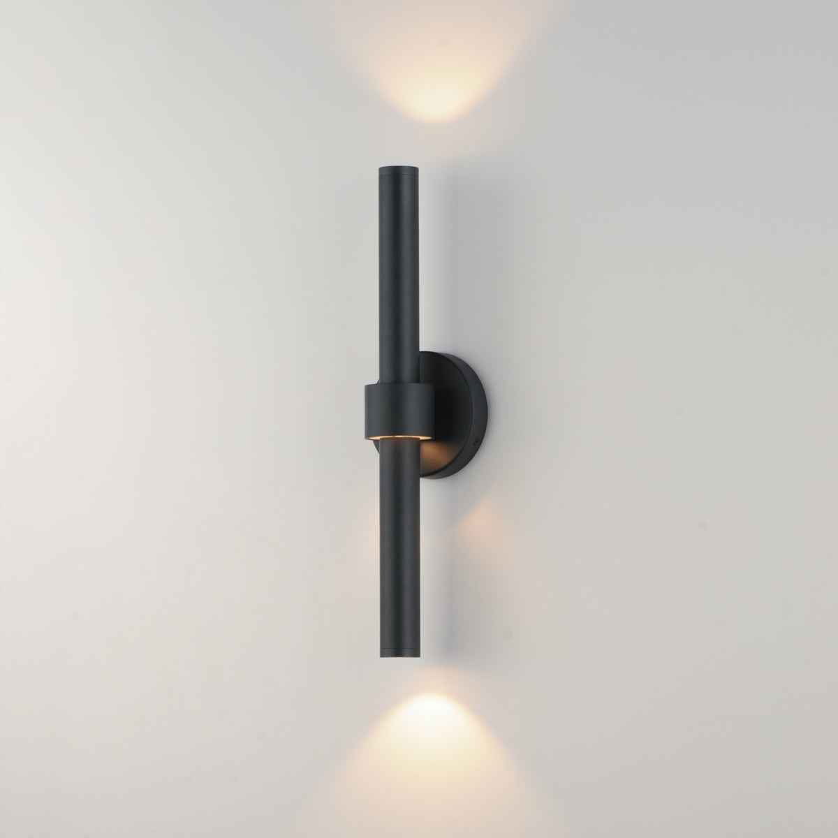 Reveal 20" LED Outdoor Wall Sconce