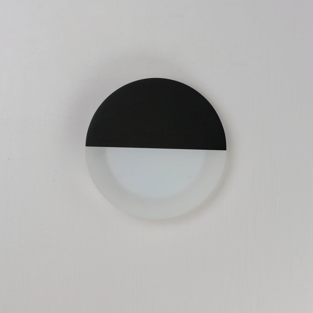Alumilux: Glow LED Outdoor Wall Sconce