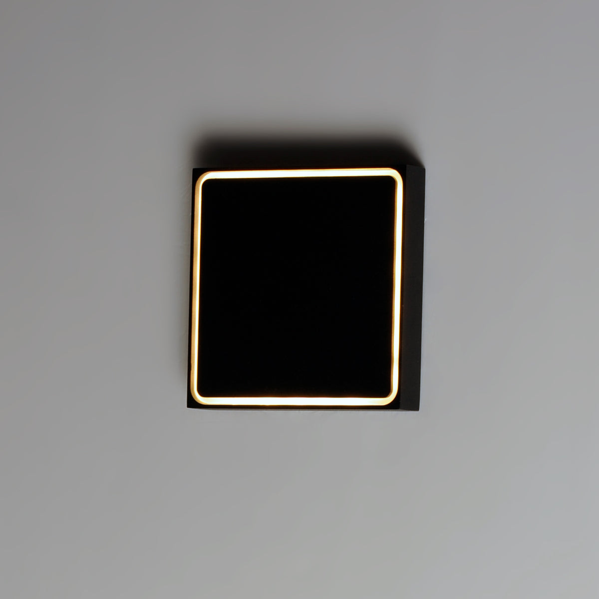 Alumilux: Outline LED Outdoor Wall Sconce
