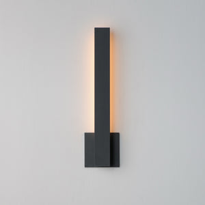 Alumilux: Line 5CCT 18" LED Outdoor Wall Sconce