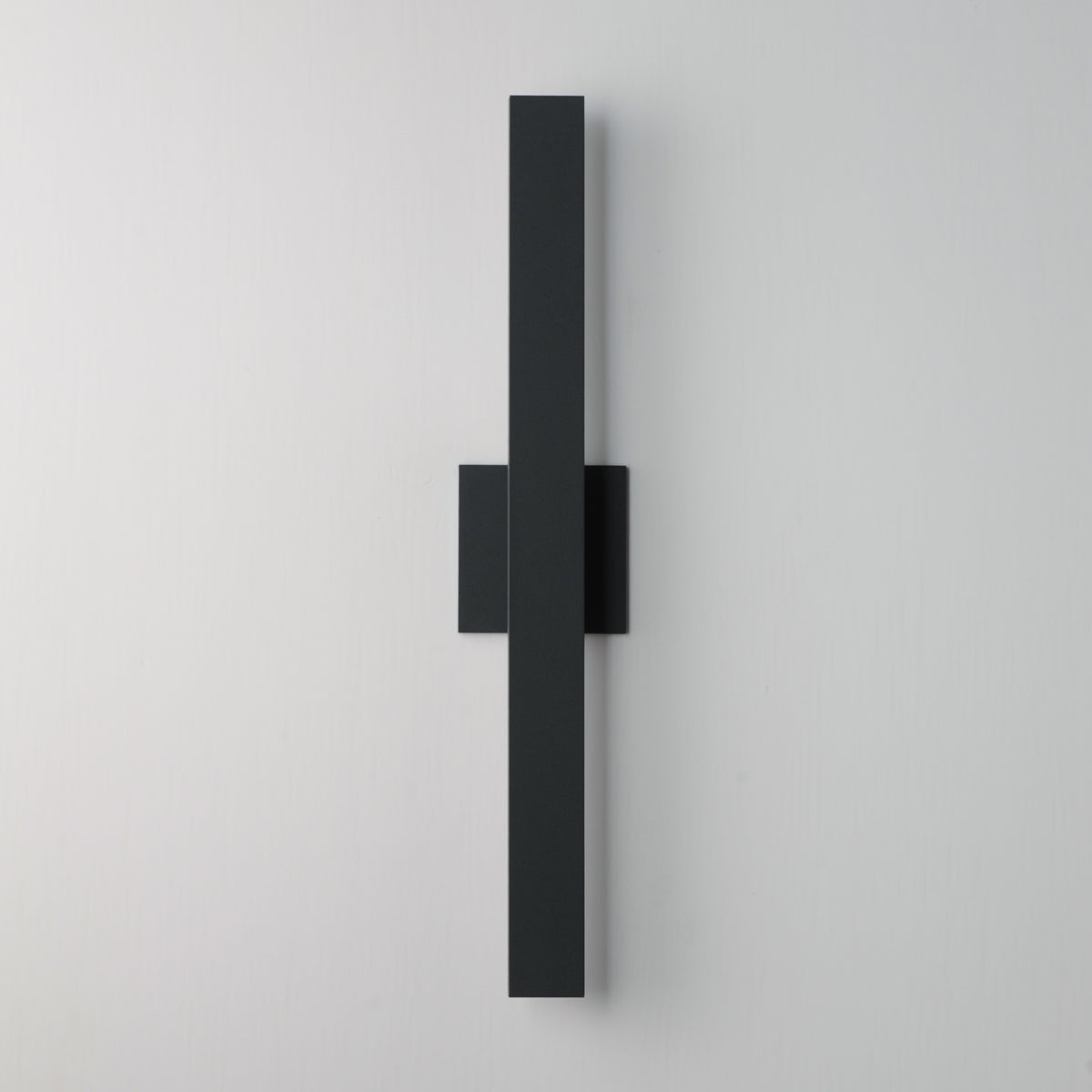 Alumilux: Line 5CCT 24" LED Outdoor Wall Sconce