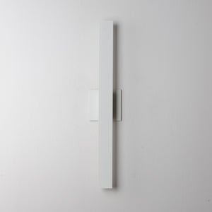 Alumilux: Line 5CCT 24" LED Outdoor Wall Sconce