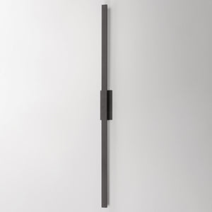 Alumilux: Line 5CCT 96" LED Outdoor Wall Sconce