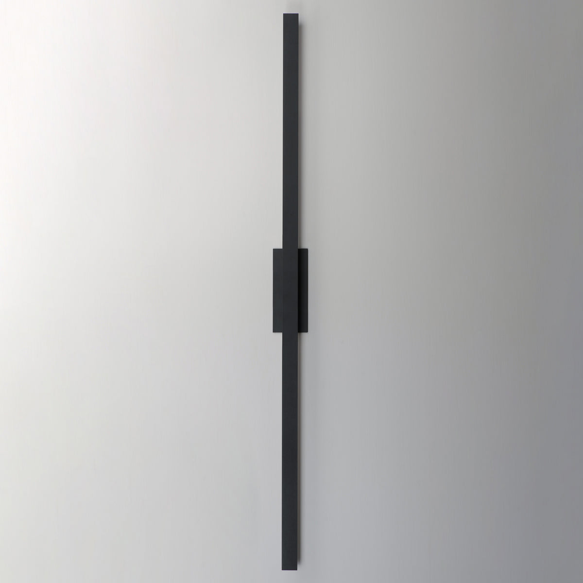 Alumilux: Line 5CCT 96" LED Outdoor Wall Sconce