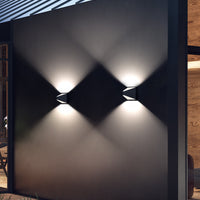 Ellis Exterior Wall Sconce