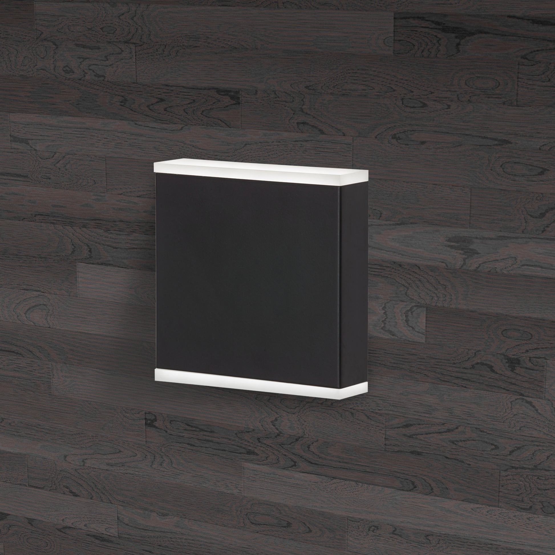 Emery Wall Sconce