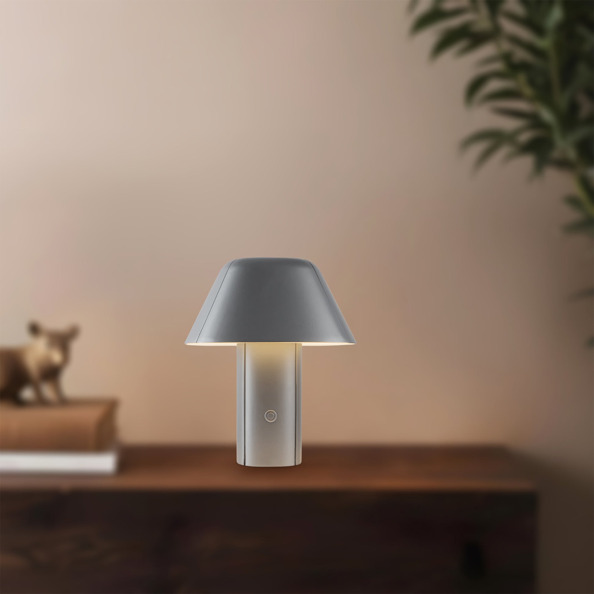 Folio Table Lamp