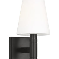 Beckham Classic Square Sconce