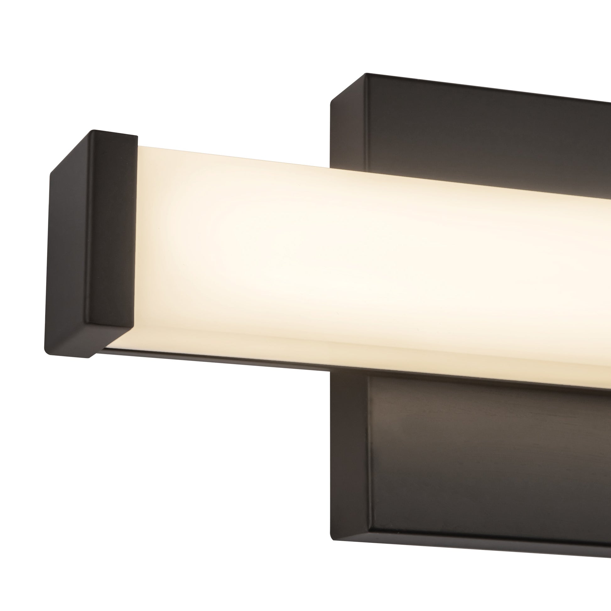 Geri Wall Sconce