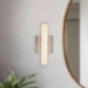Geri Wall Sconce