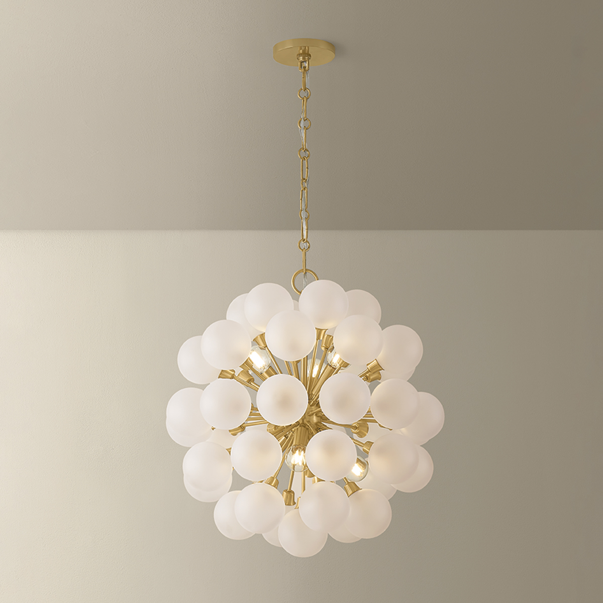 Antoneta Chandelier