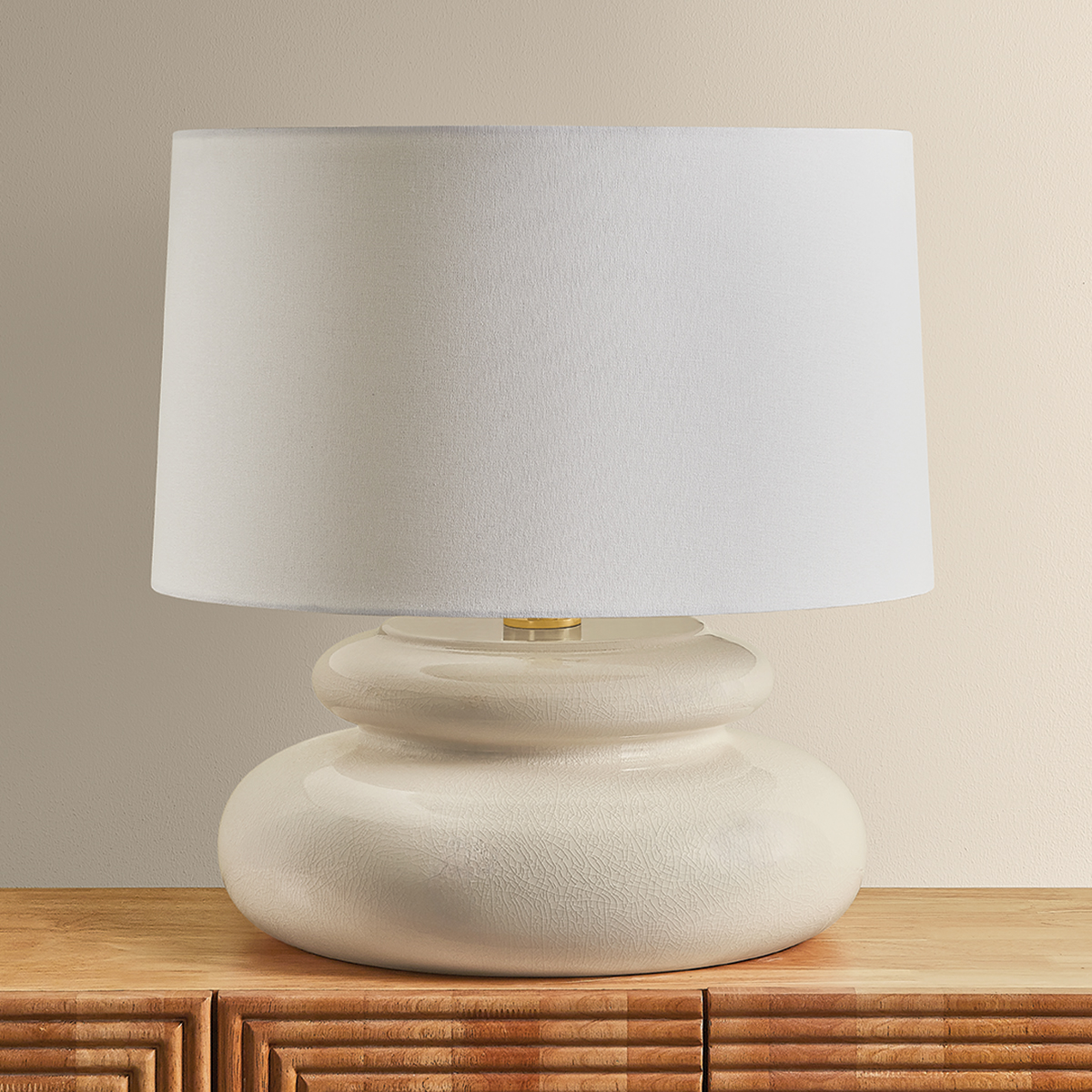 Pia Table Lamp