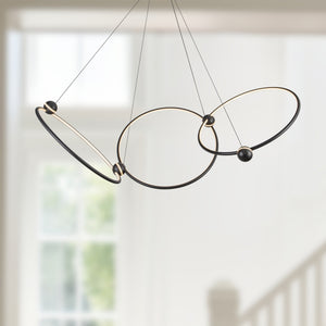 Isho Chandelier