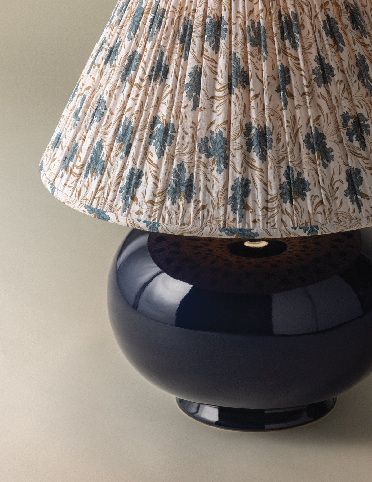 Moodus Table Lamp