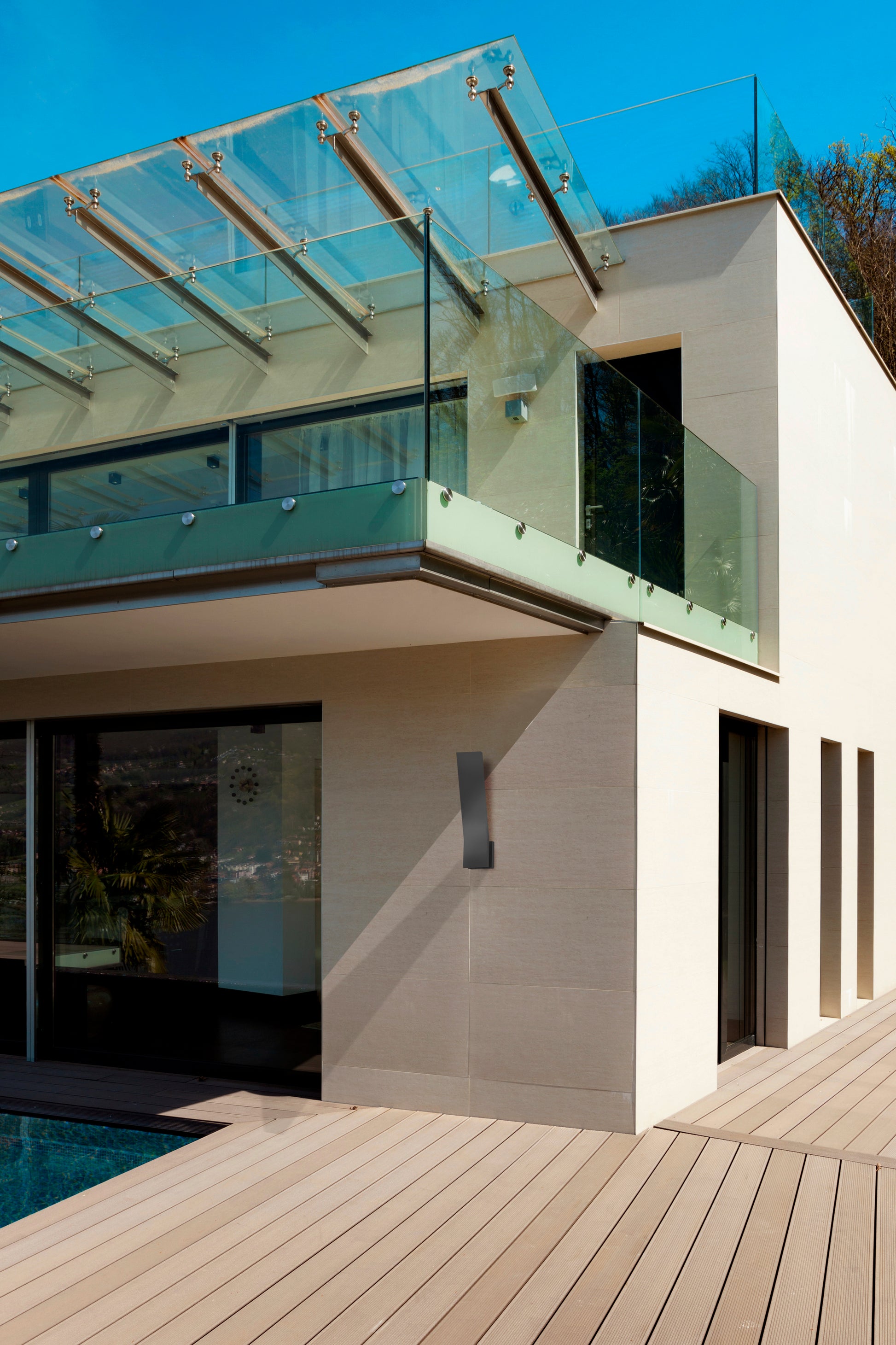 Nevis 18-in Wall Sconce