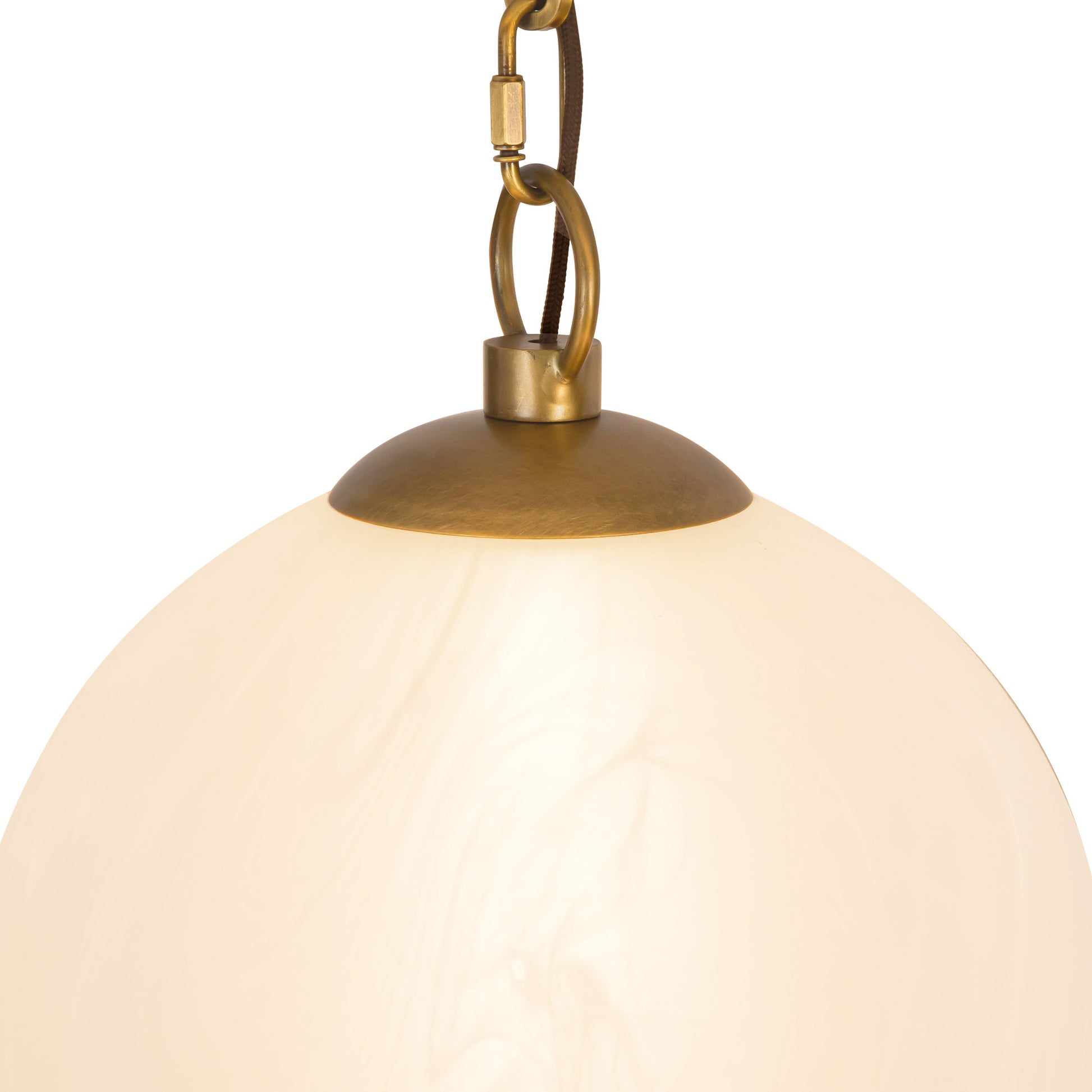 Petra Chandelier